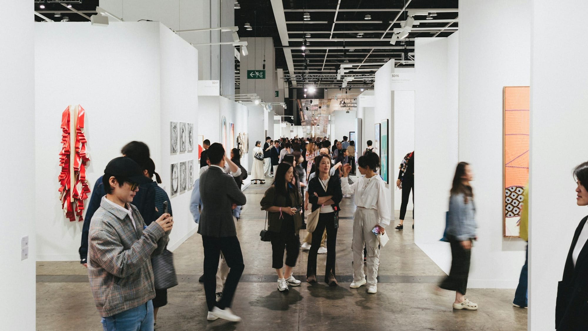 Art Market Trends 2025: Why Collectors Are Returning to Blue-Chip Classics