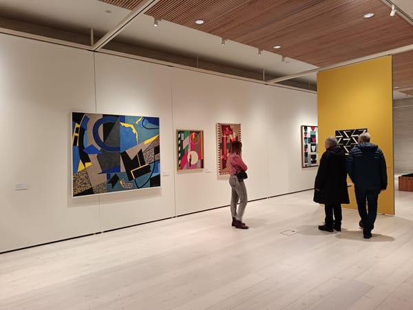 The interior of Hämeenlinna Art Museum, showcasing a collection of Finnish masterpieces.